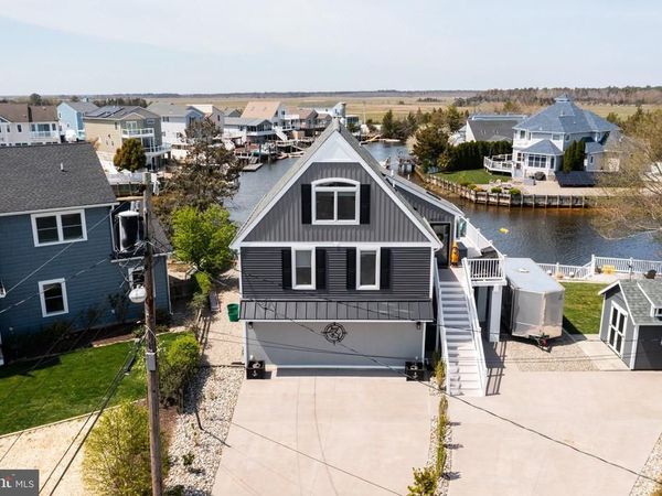 40 MIRROR LAKE ROAD, TUCKERTON, NJ 08087