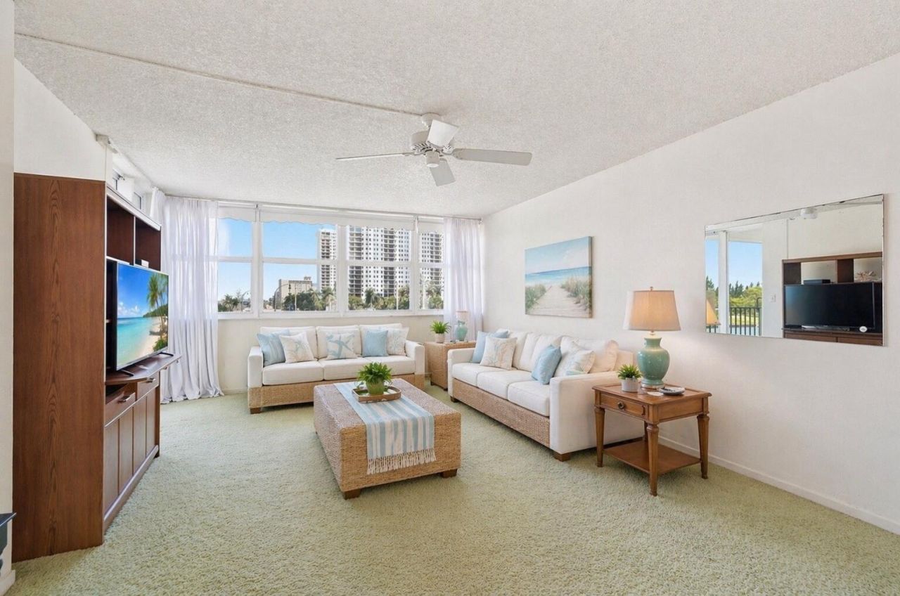 1400 S Ocean Drive, Unit 303, Hollywood, FL 33019 Photo