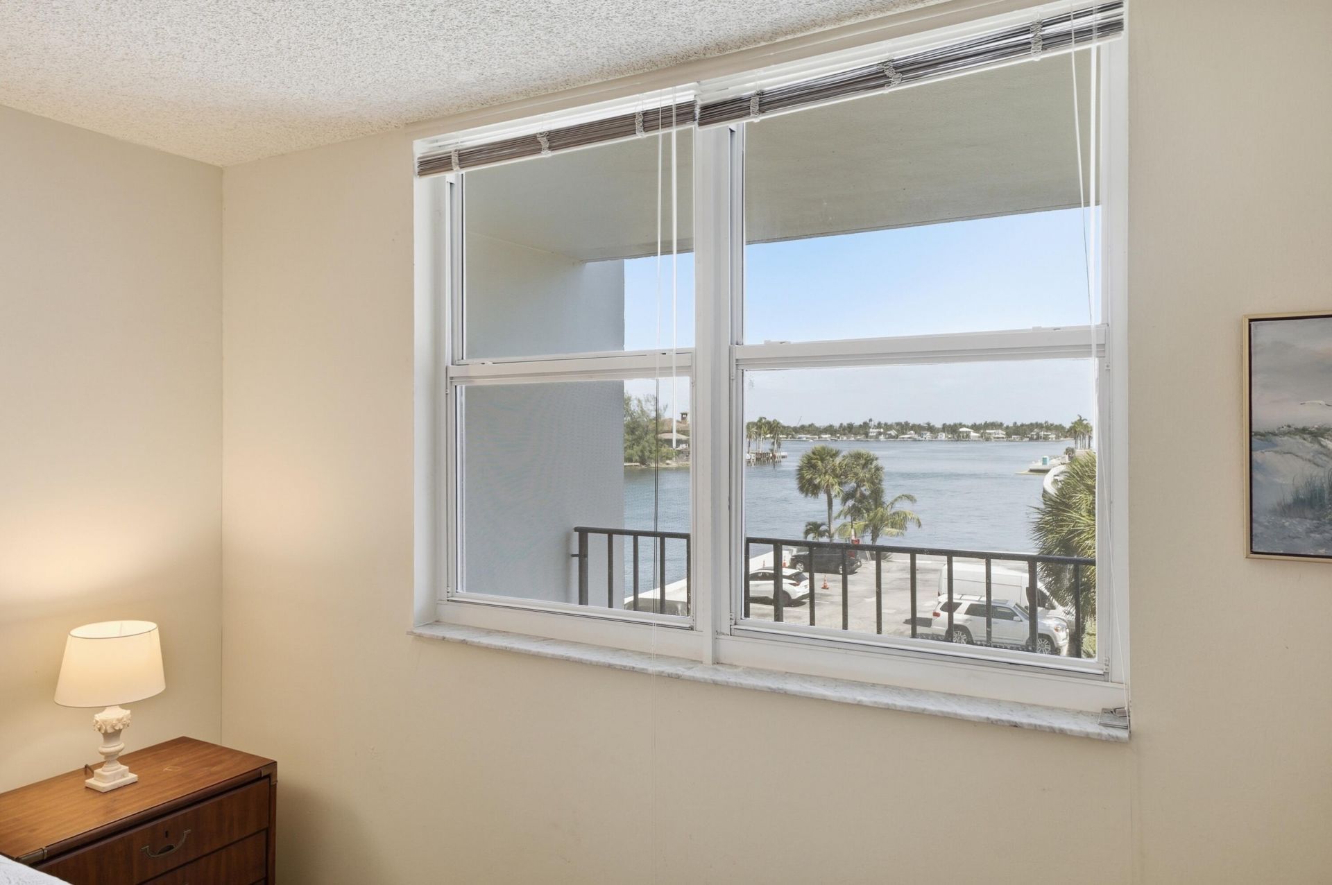 1400 S Ocean Drive, Unit 303, Hollywood, FL 33019 Photo