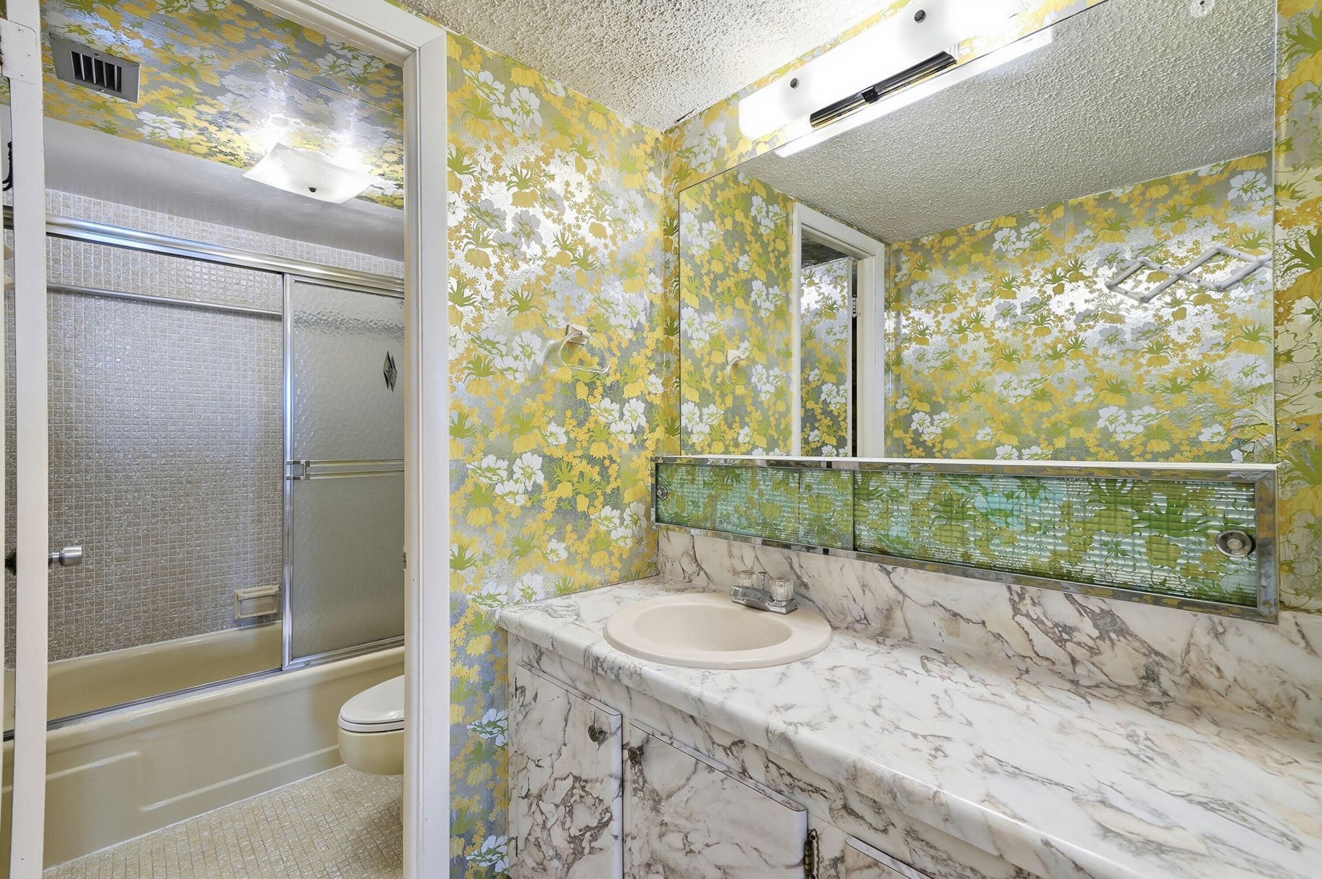 1400 S Ocean Drive, Unit 303, Hollywood, FL 33019 Photo