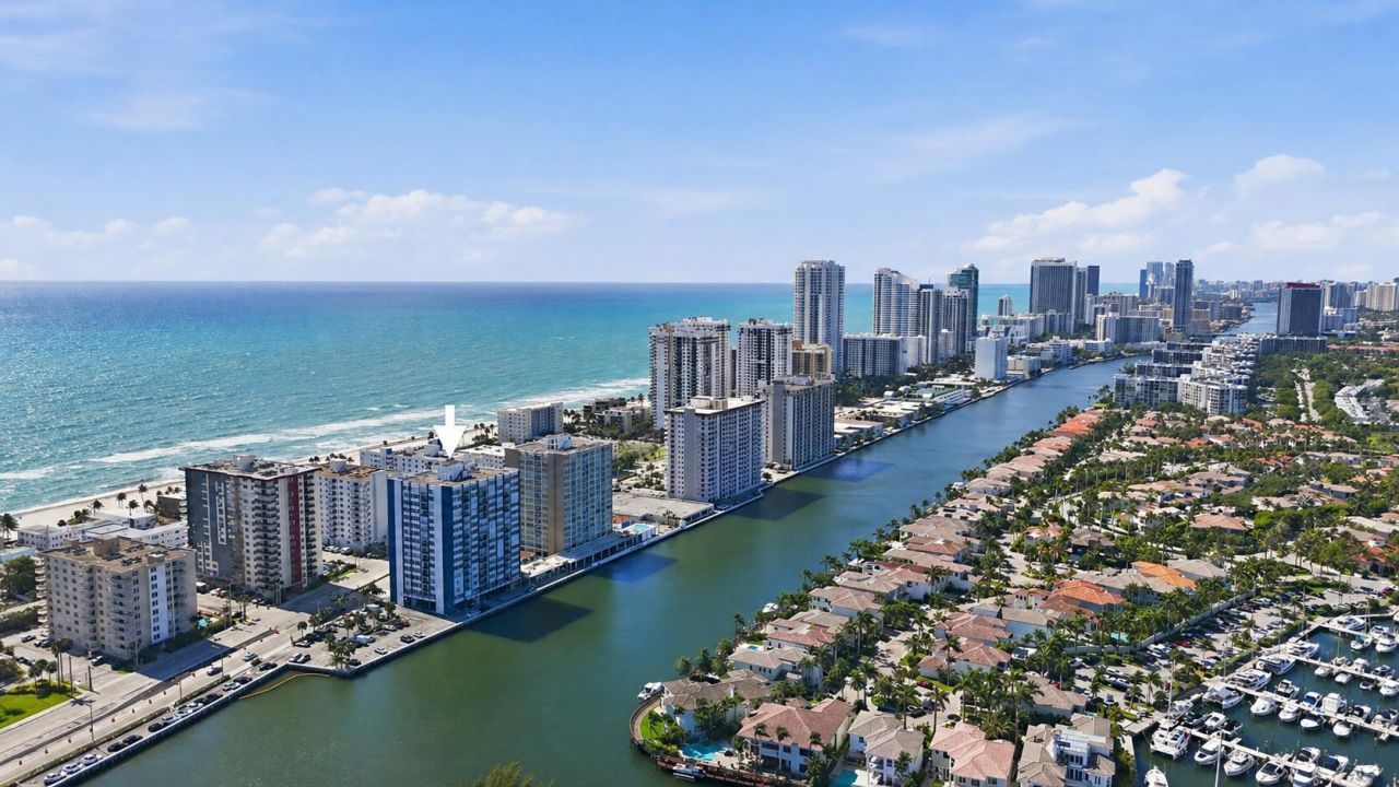 1400 S Ocean Drive, Unit 303, Hollywood, FL 33019 Photo