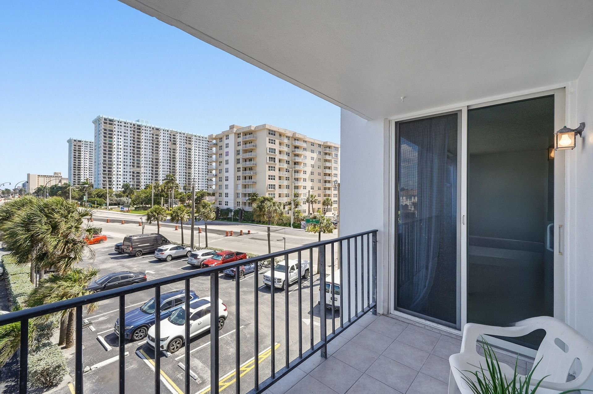 1400 S Ocean Drive, Unit 303, Hollywood, FL 33019 Photo