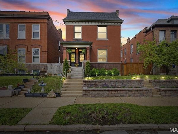 4133 Botanical Avenue, St Louis, MO 63110