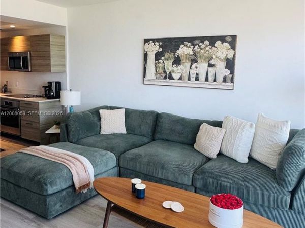 121 NE 34th St , Unit 2705, Miami, FL 33137