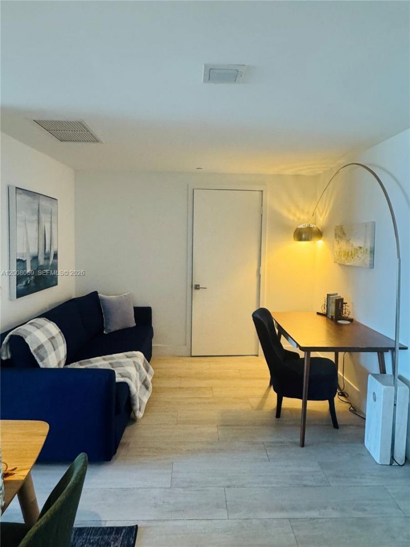 121 NE 34th St , Unit 2705, Miami, FL 33137 Photo