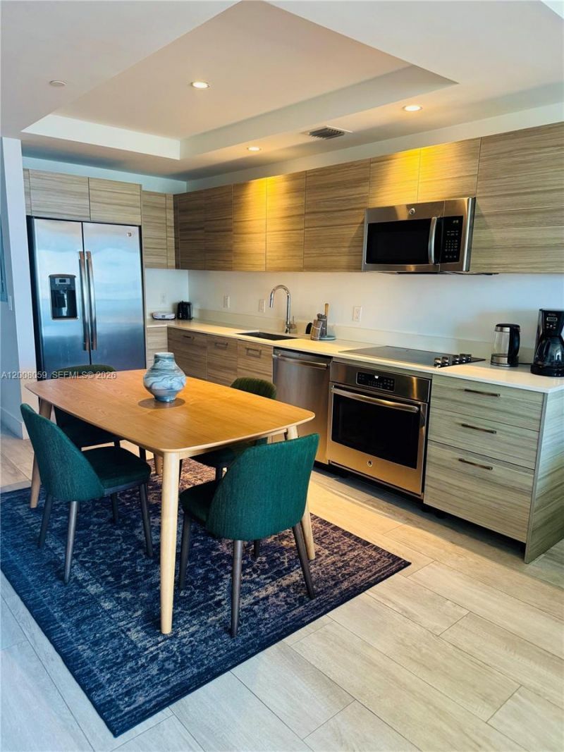 121 NE 34th St , Unit 2705, Miami, FL 33137 Photo
