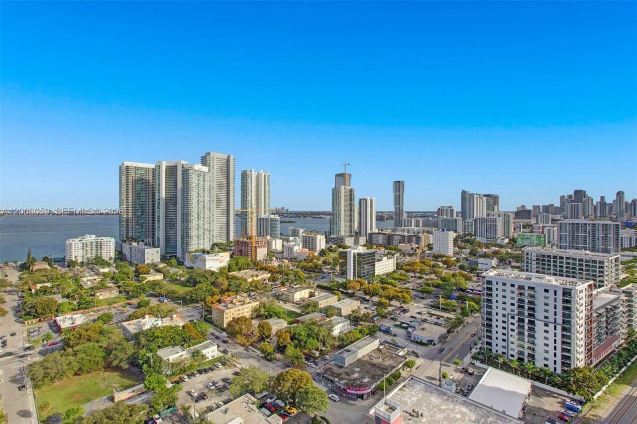 121 NE 34th St , Unit 2705, Miami, FL 33137 Photo