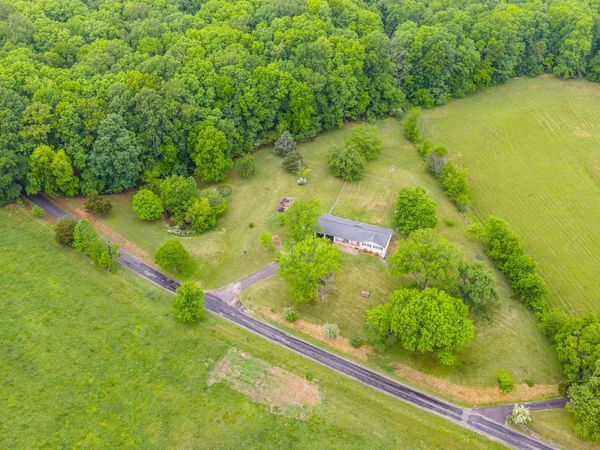 795 Clay Wright Rd , Erin, TN 37061