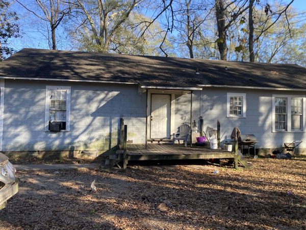 632 Columbia St., Hattiesburg, MS 39401