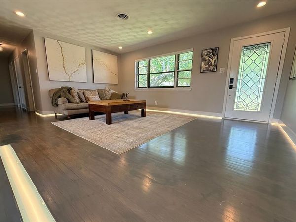 436 Degan Avenue, Lewisville, TX 75057