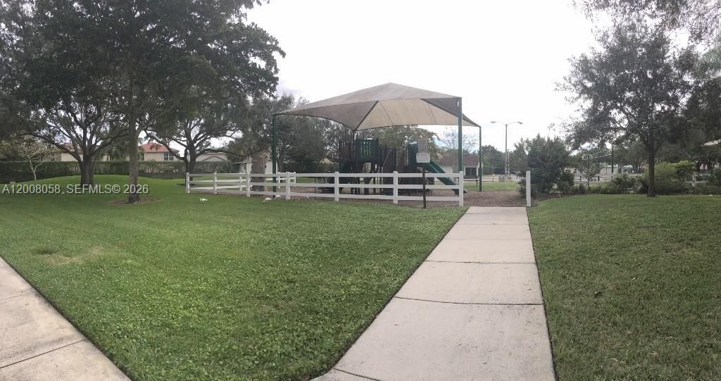 40 Chestnut Cir, Cooper City, FL 33026 Photo