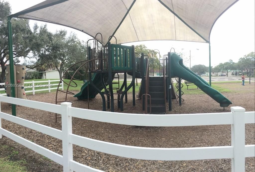 40 Chestnut Cir, Cooper City, FL 33026 Photo