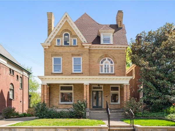 1505 Denniston St, Pittsburgh, PA 15217