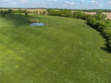 30500 E US-24 Highway, Buckner, MO 64016