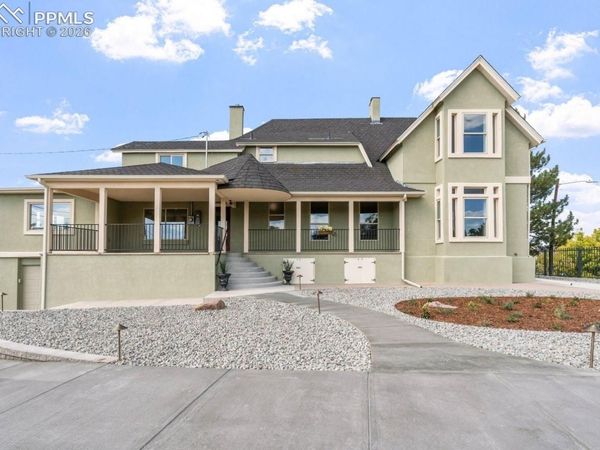 708 W 18th Street, Pueblo, CO 81003