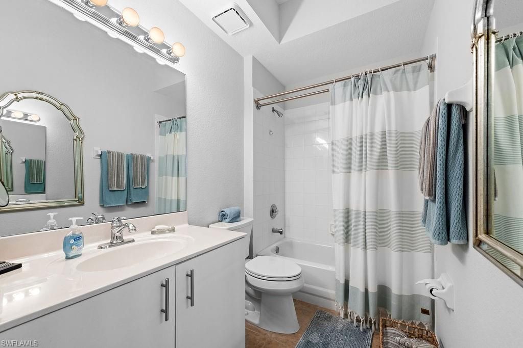 2295 Carrington Ct, Unit 1-101, Naples, FL 34109 Photo