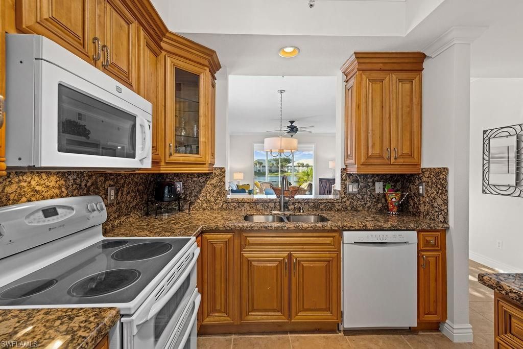 2295 Carrington Ct, Unit 1-101, Naples, FL 34109 Photo