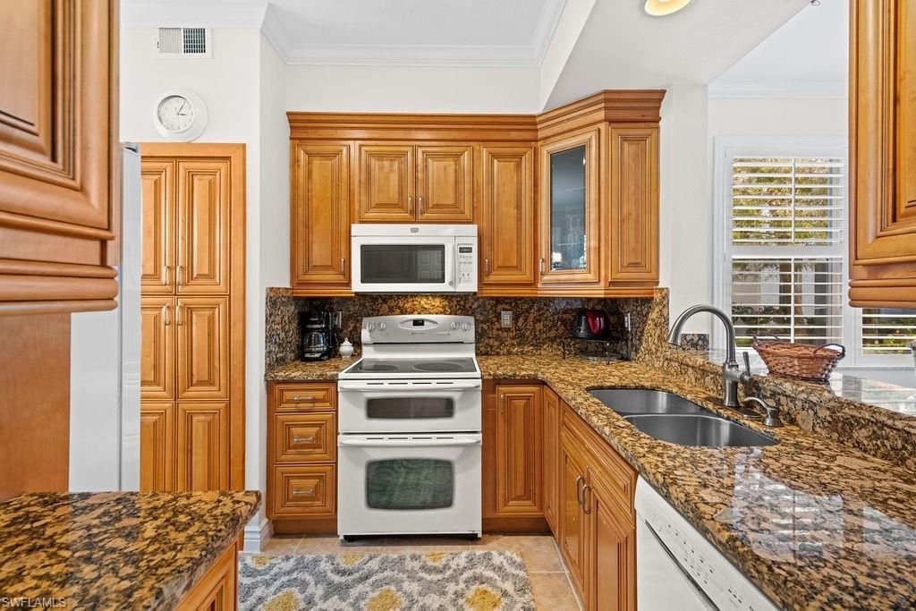 2295 Carrington Ct, Unit 1-101, Naples, FL 34109 Photo