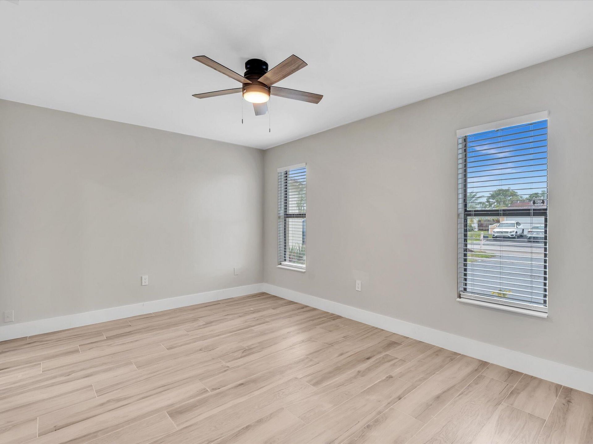 10691 NW 28th Street, Sunrise, FL 33322 Photo