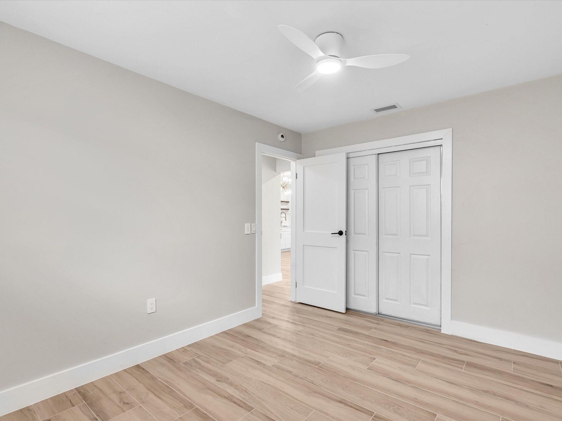 10691 NW 28th Street, Sunrise, FL 33322 Photo