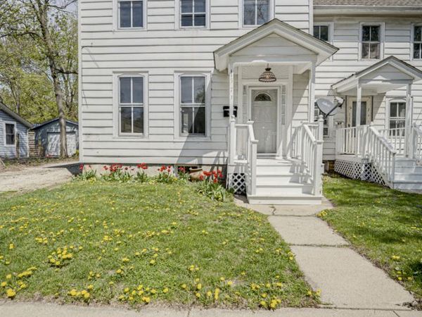 373 Cedar Street, Unit 373, Aurora, IL 60506