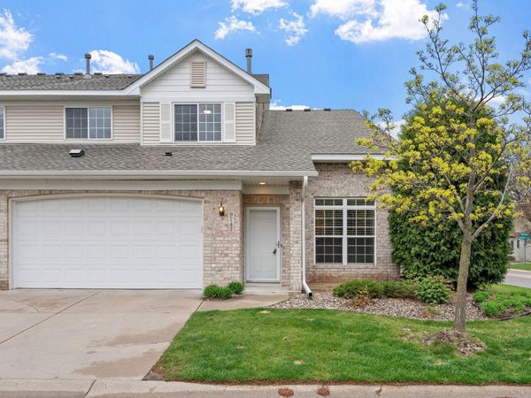 9741 Belmont Lane, Eden Prairie, MN 55347