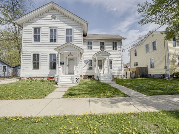 371 Cedar Street , Unit 371, Aurora, IL 60506