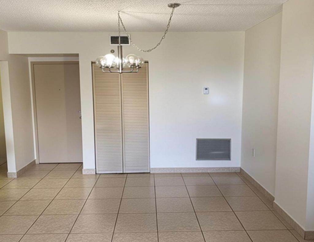 901 Hillcrest Drive, Unit 307, Hollywood, FL 33021 Photo