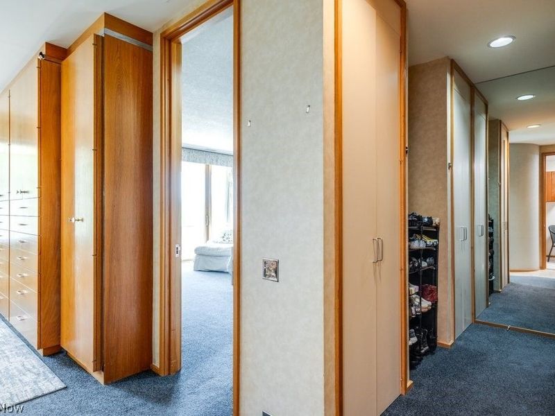 5200 Three Village Drive, Unit 3-DF, Lyndhurst, OH 44124 Photo 15