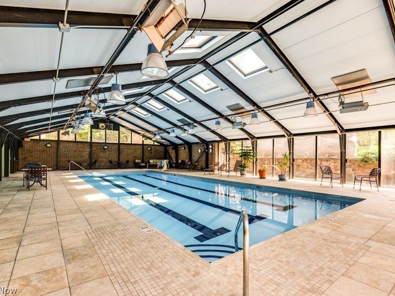 5200 Three Village Drive, Unit 3-DF, Lyndhurst, OH 44124 Photo 32