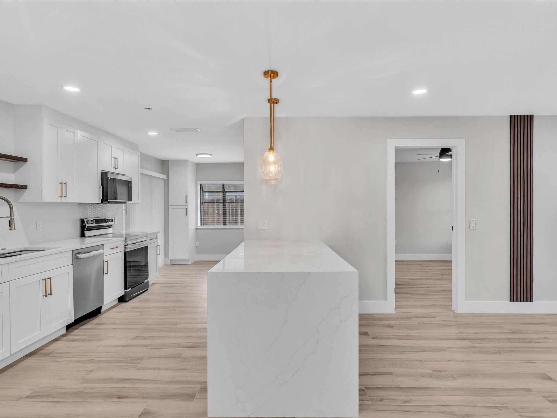 10691 NW 28th Street, Sunrise, FL 33322 Photo