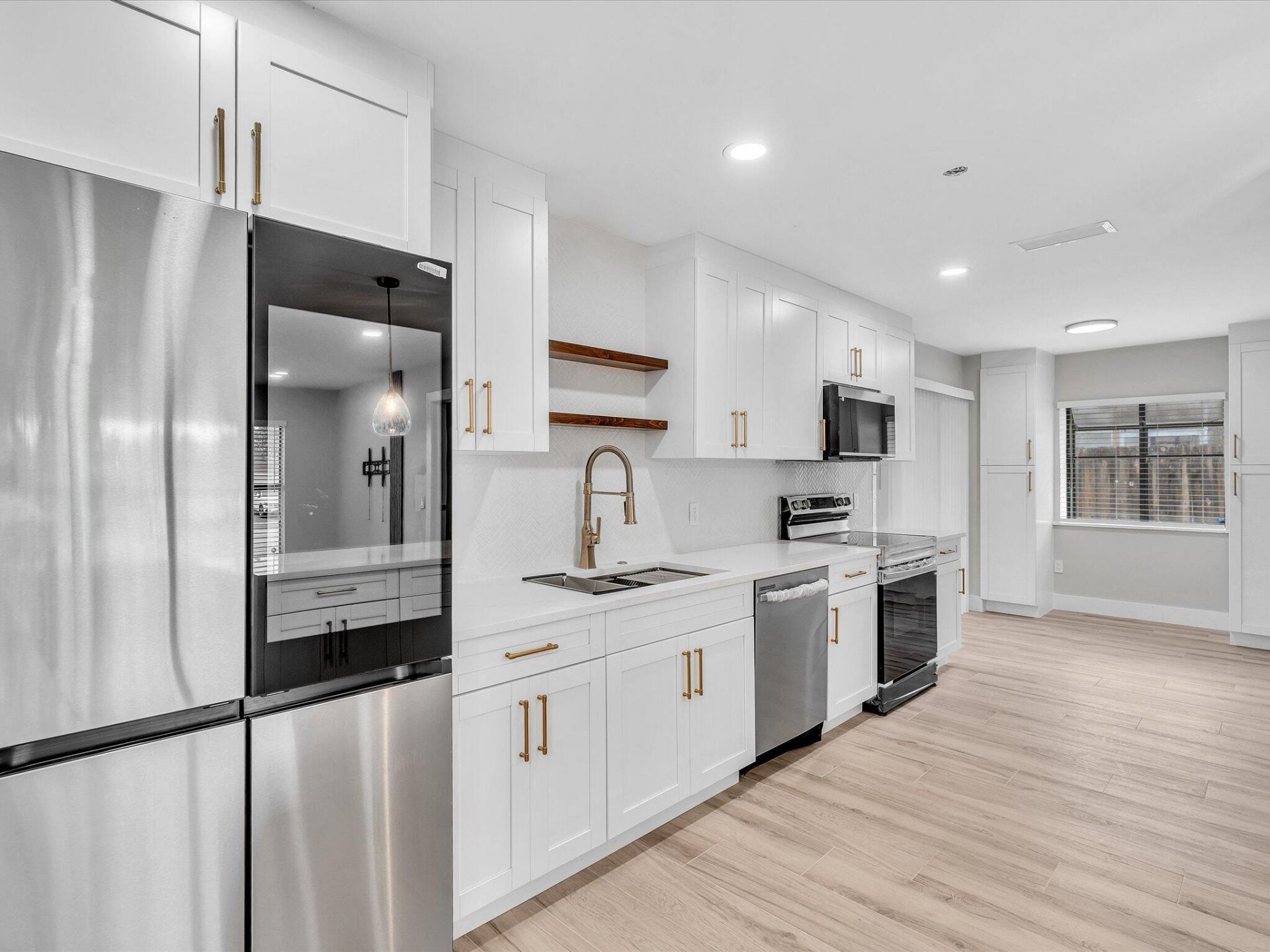 10691 NW 28th Street, Sunrise, FL 33322 Photo