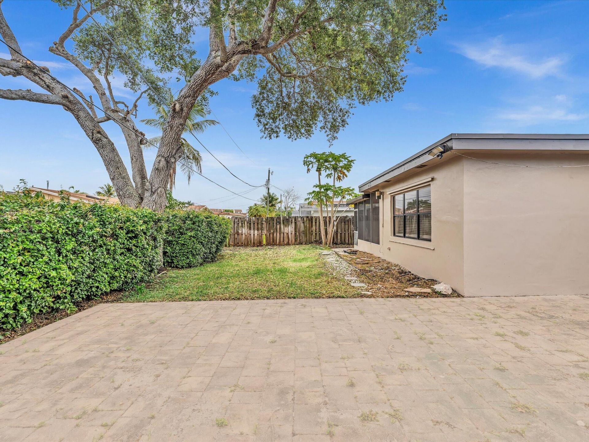 10691 NW 28th Street, Sunrise, FL 33322 Photo