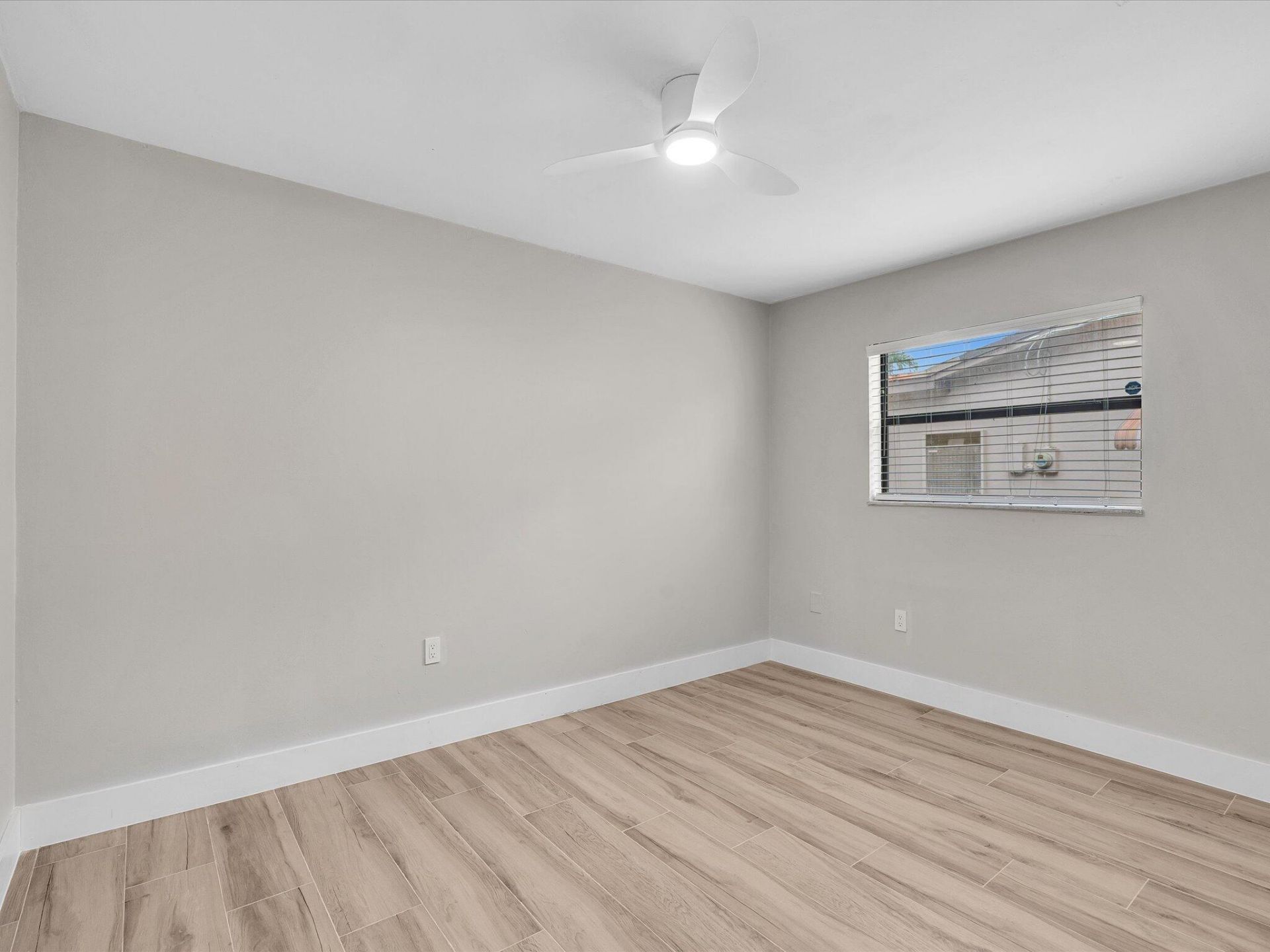10691 NW 28th Street, Sunrise, FL 33322 Photo