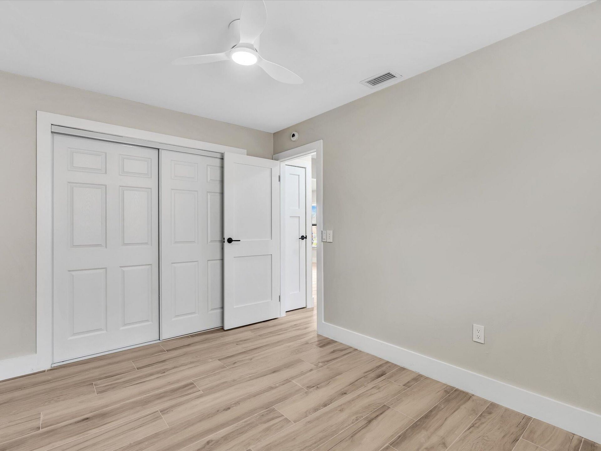 10691 NW 28th Street, Sunrise, FL 33322 Photo