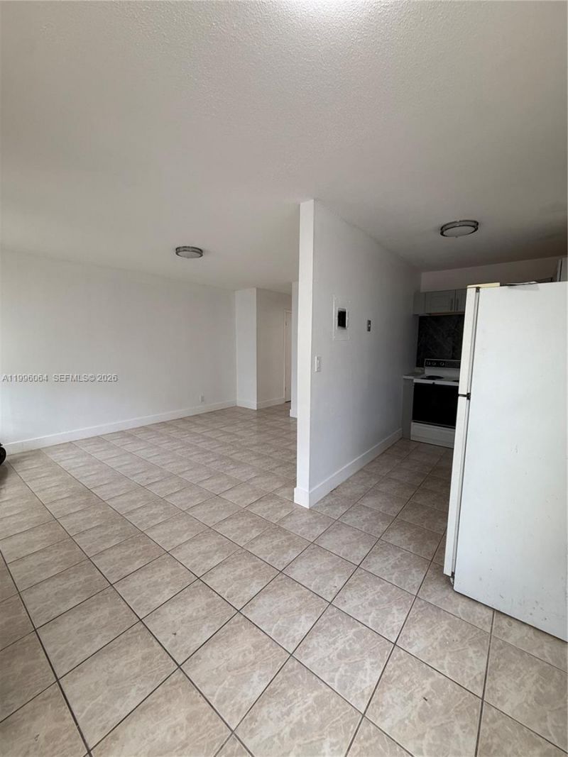 6071 SW 33rd St , Unit 1, Miramar, FL 33023 Photo