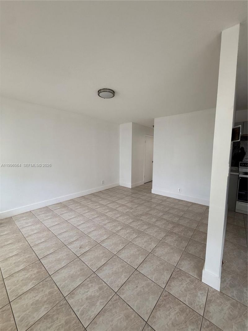 6071 SW 33rd St , Unit 1, Miramar, FL 33023 Photo