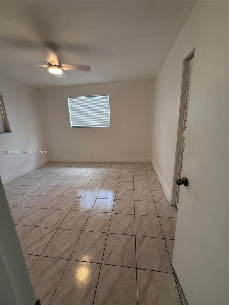 6071 SW 33rd St , Unit 1, Miramar, FL 33023 Photo