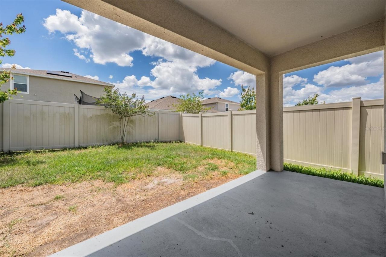38400 Sonnet Landing Avenue, Zephyrhills, FL 33540 Photo