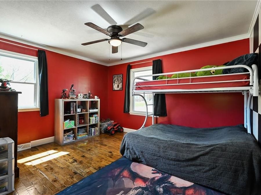 Property Image 16