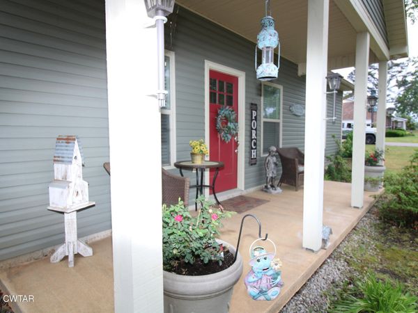 110 Goodman Street , Savannah, TN 38372