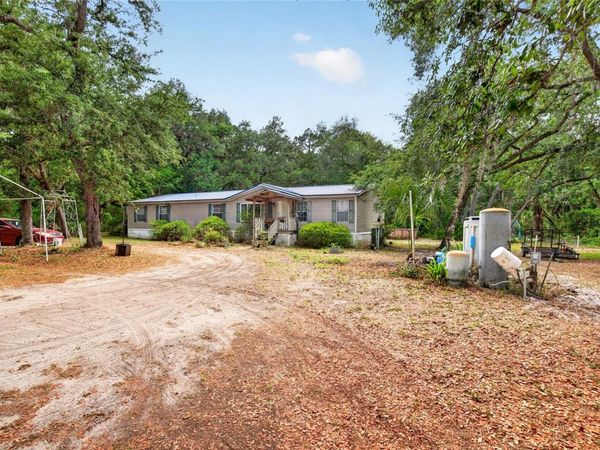 9190 NE 144TH TERRACE , SILVER SPRINGS, FL 34488