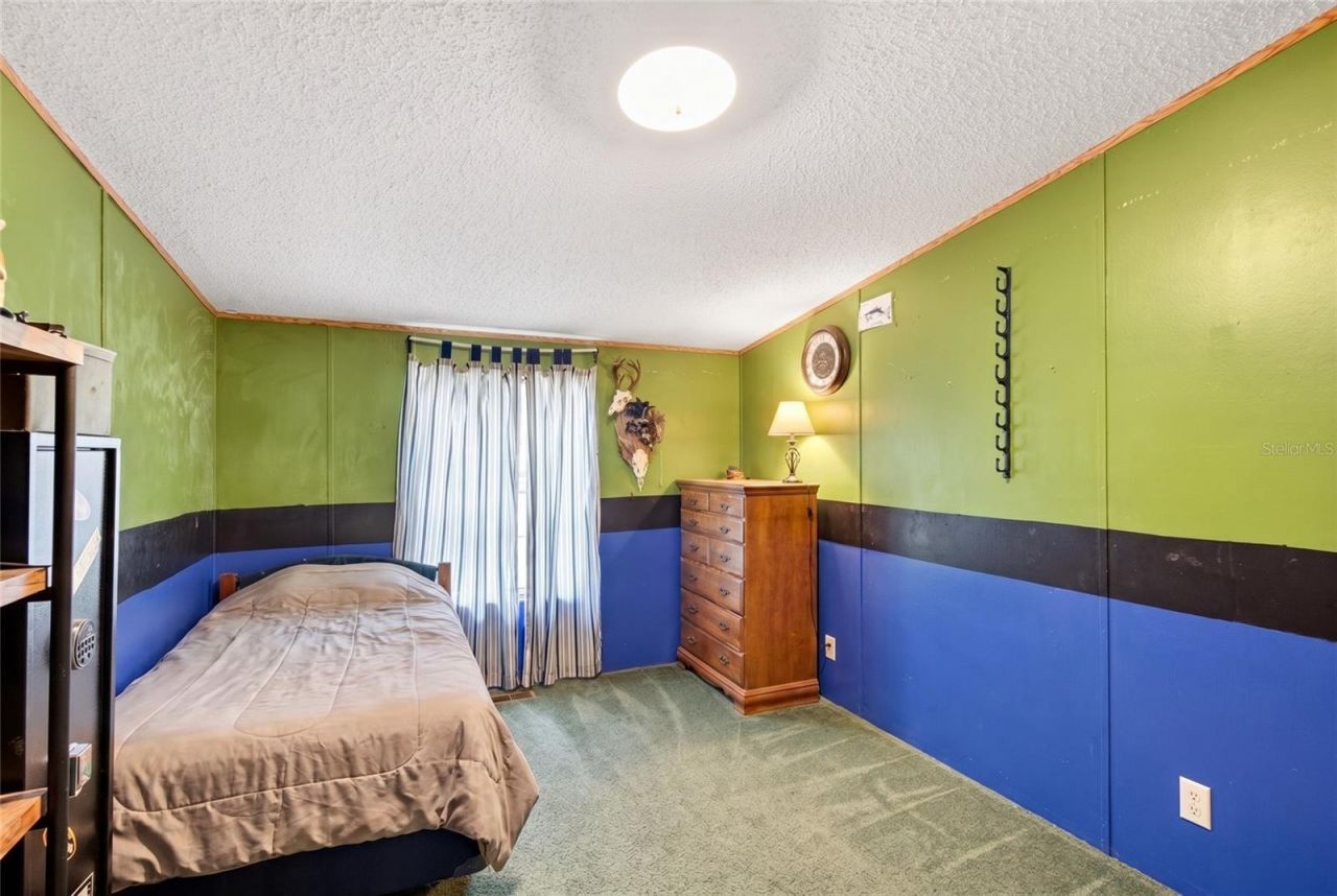 9190 NE 144th Terrace , Silver Springs, FL 34488 Photo