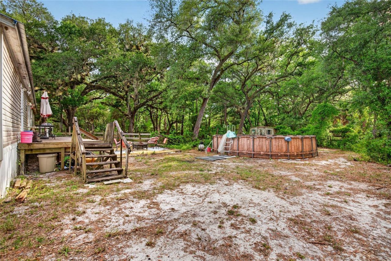 9190 NE 144th Terrace , Silver Springs, FL 34488 Photo