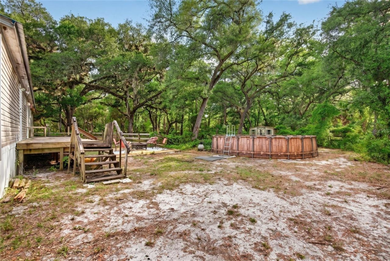 9190 NE 144th Terrace , Silver Springs, FL 34488 Photo