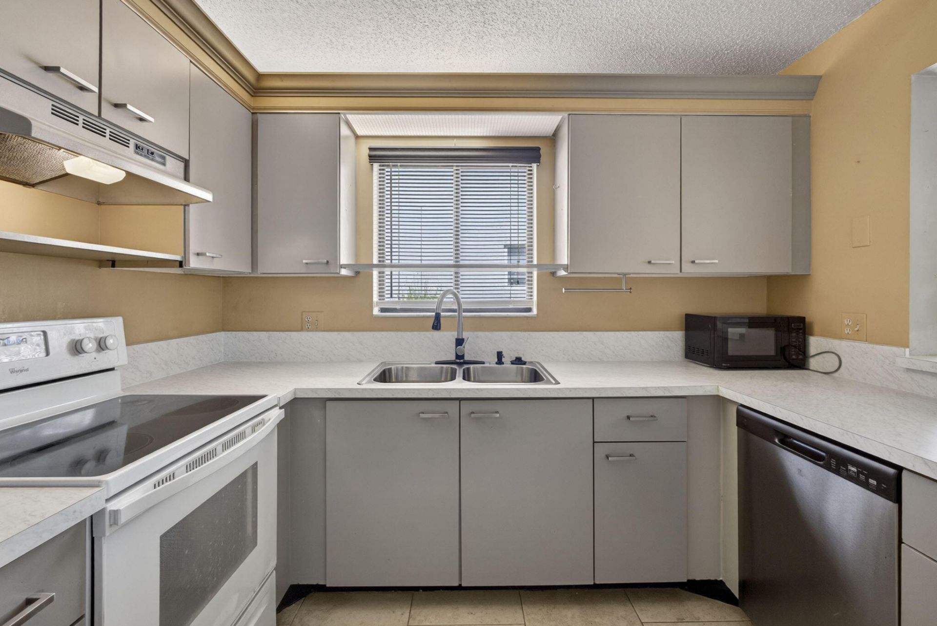 1101 Maplewood Drive, Greenacres, FL 33415 Photo