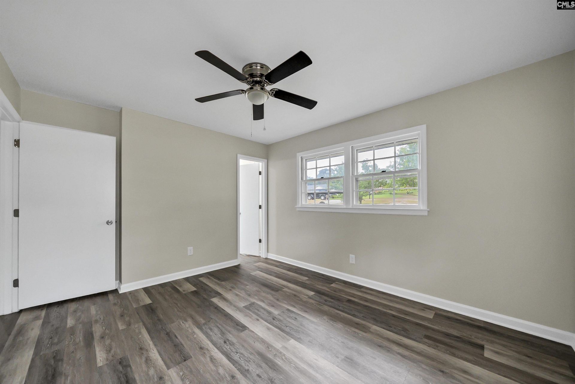 330 Bel Air Drive  Photo 17