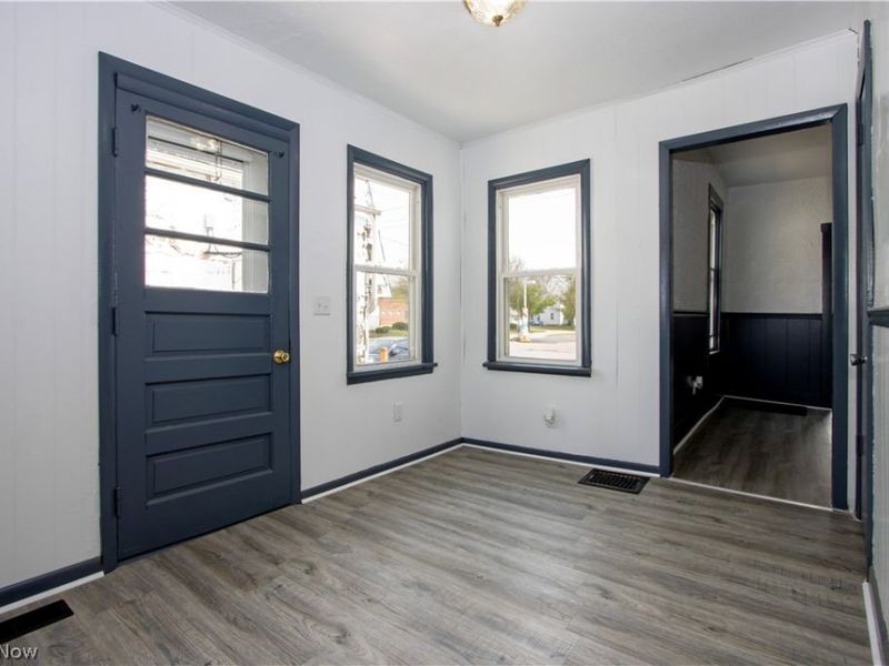 307 S Main Street , Orrville, OH 44667 Photo 12