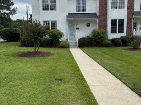 335 Myrtle Street , Ashland, VA 23005