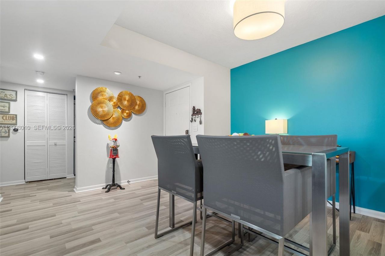520 SE 5th Ave , Unit 2209, Fort Lauderdale, FL 33301 Photo